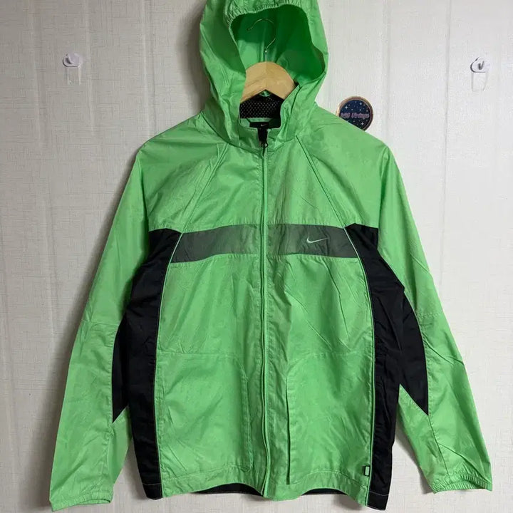 [BUNJANG] Nike Clima Fit Windbreaker Jacket / Nike Clima Fit 나이키 바람막이 형광색 XL