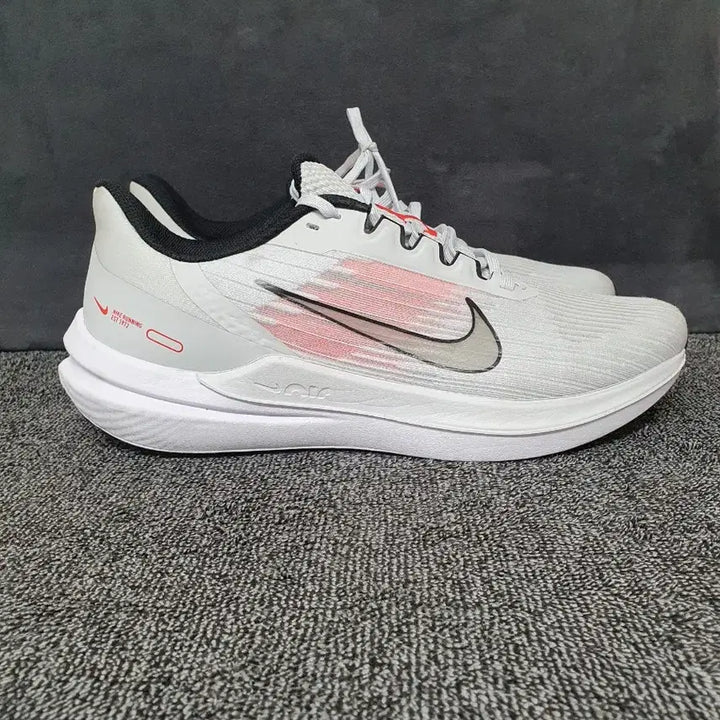 [BUNJANG] Nike Air Winflo 9 - 280mm Running Shoes / 나이키 에어 윈플로 9 280mm