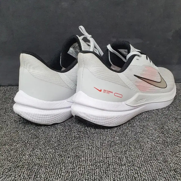 [BUNJANG] Nike Air Winflo 9 - 280mm Running Shoes / 나이키 에어 윈플로 9 280mm
