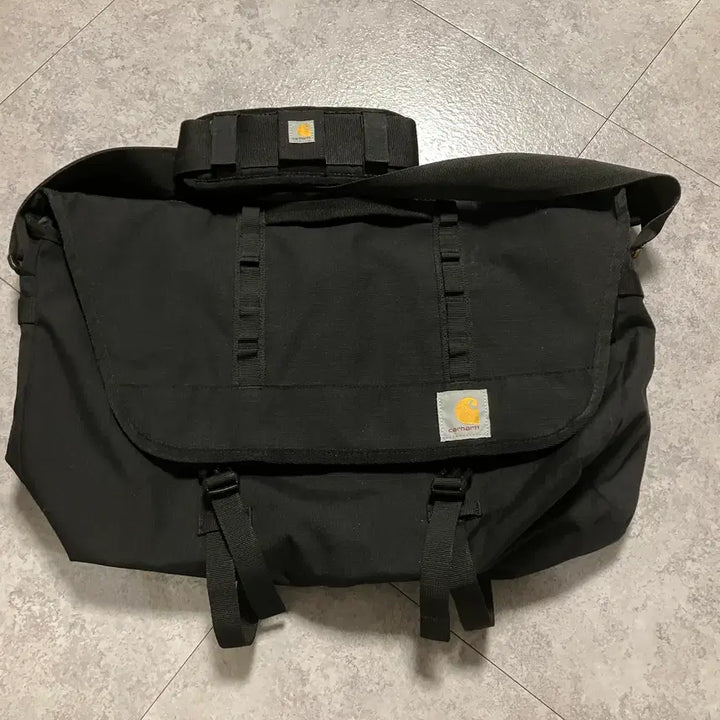 [SOLD OUT] 칼하트 카고 메신저백 B000037000199