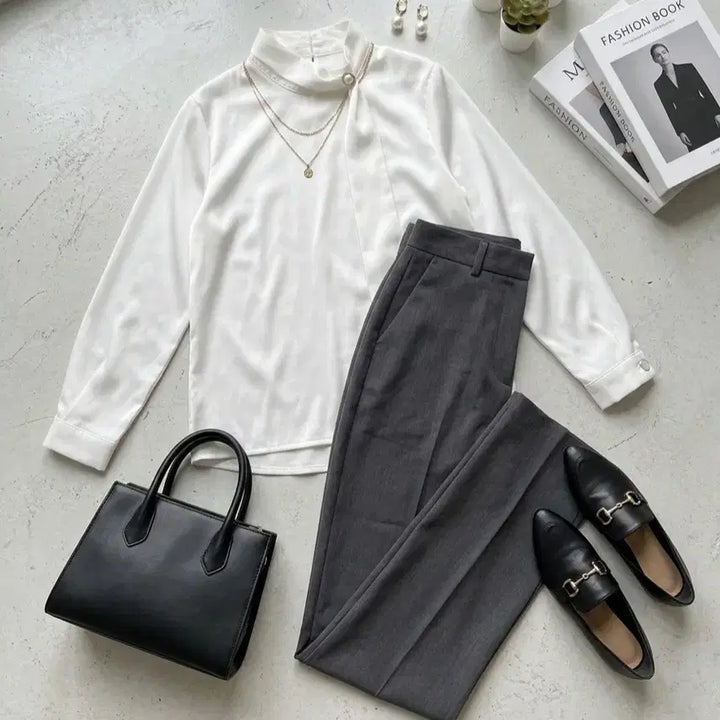 [BUNJANG] Satin Blouse for Office Wear / 오피스룩 정장 새틴 블라우스