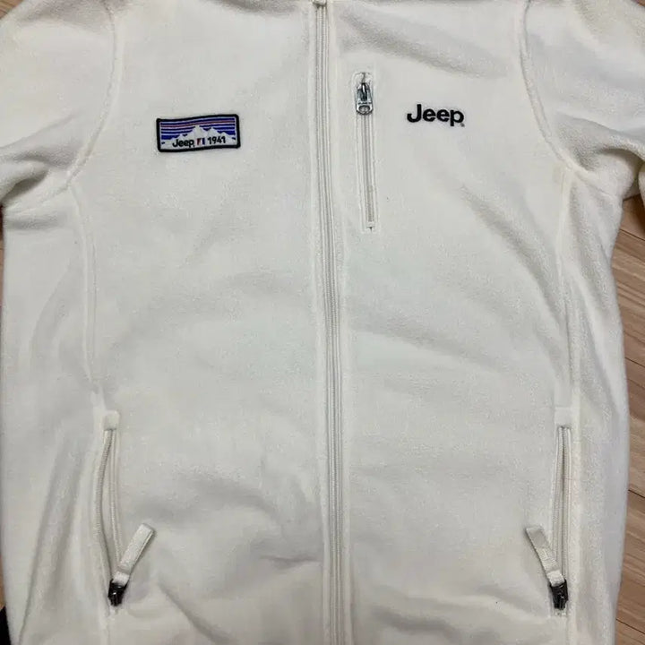 [BUNJANG] Jeep White Fleece Zip-Up Jacket / Jeep 지프 화이트 후리스 집업