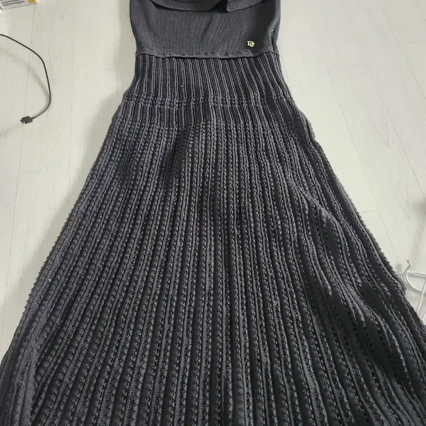 [BUNJANG] DEWL Knit Off-Shoulder Long Dress / 듀엘 원피스
