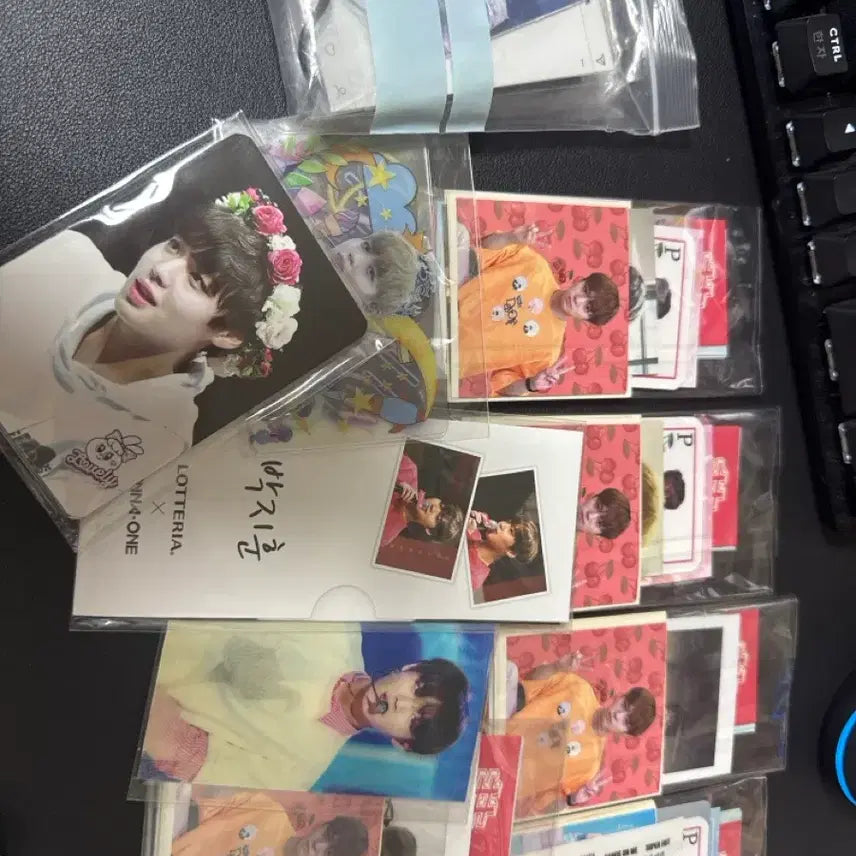 [SOLD OUT] 워너원 박지훈 비공굿 모음