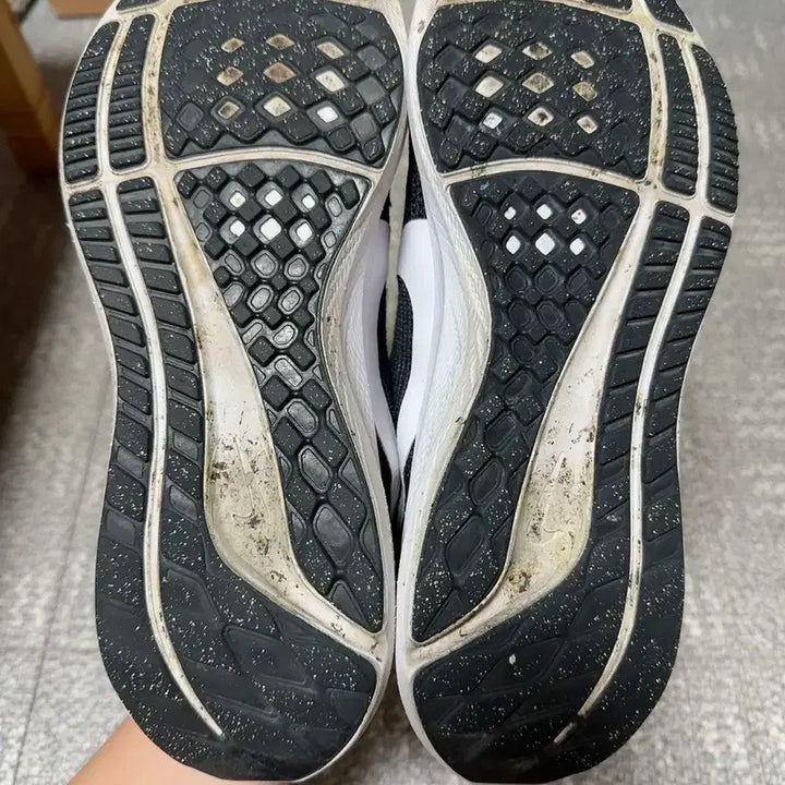 [BUNJANG] Nike Pegasus 40 Black (Used) Running Shoes / [285] 나이키 페가수스 40 블랙