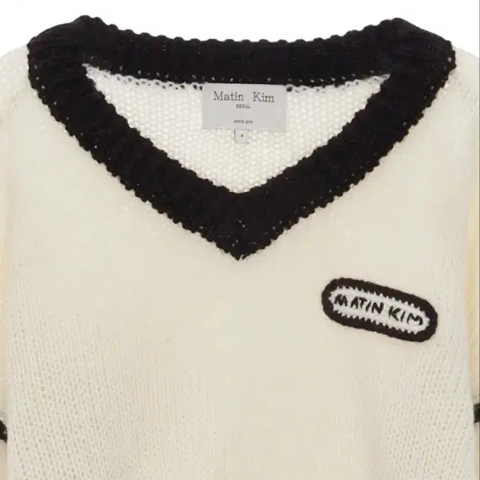 [BUNJANG] Matinkim V-Neck Knit Sweater, Ivory / 공홈품절, 정가 거의 18만원) 마뗑킴 V넥 니트, 아이보리(택달린 새상