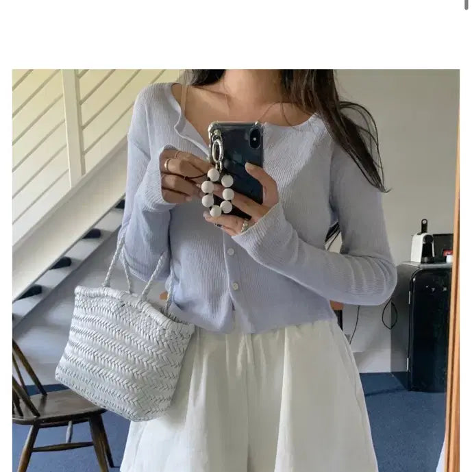 [BUNJANG] Liz TheWish Vase Slim Cardigan (Baby Blue, Pink) / 리즈 더위시 Vase slim cardigan (베이비블루 , 핑크)
