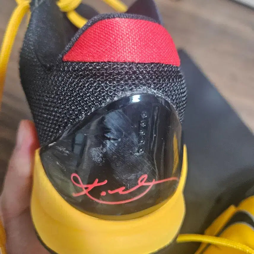 [BUNJANG] Nike Kobe 5 Protro Bruce Lee Sneakers / 나이키 코비 5 프로트로 브루스리