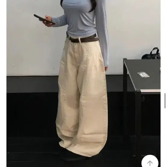 [BUNJANG] Avely Beige Wide Pants / 에이블리 베이지 와이드팬츠