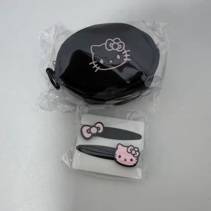 [BUNJANG] Hello Kitty Paufi Coin Purse Set / 헬로키티 파우피 동전지갑 + 머리핀 세트 + 가방 장바구니 새상품