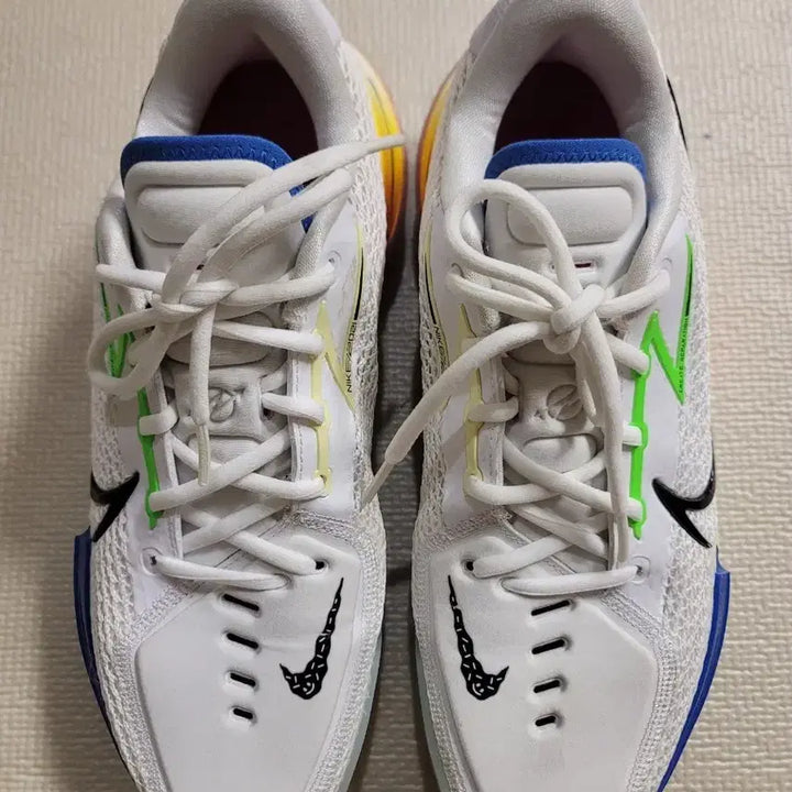 [SOLD OUT] [275] 지티컷1 화이트 아우라