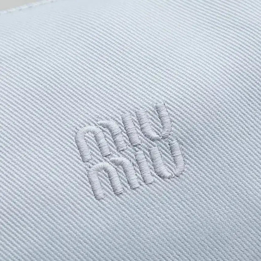 [SOLD OUT] 백화점에서 구매한 MIU MIU/토트백 여성용 블루 숄더백