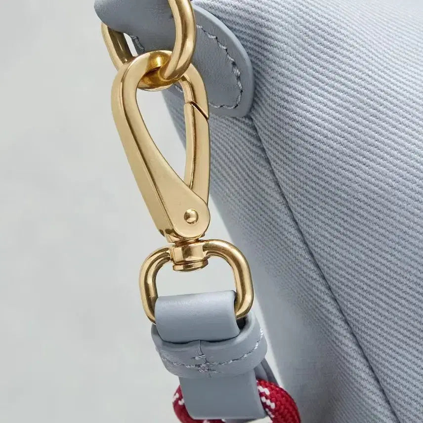 [SOLD OUT] 백화점에서 구매한 MIU MIU/토트백 여성용 블루 숄더백