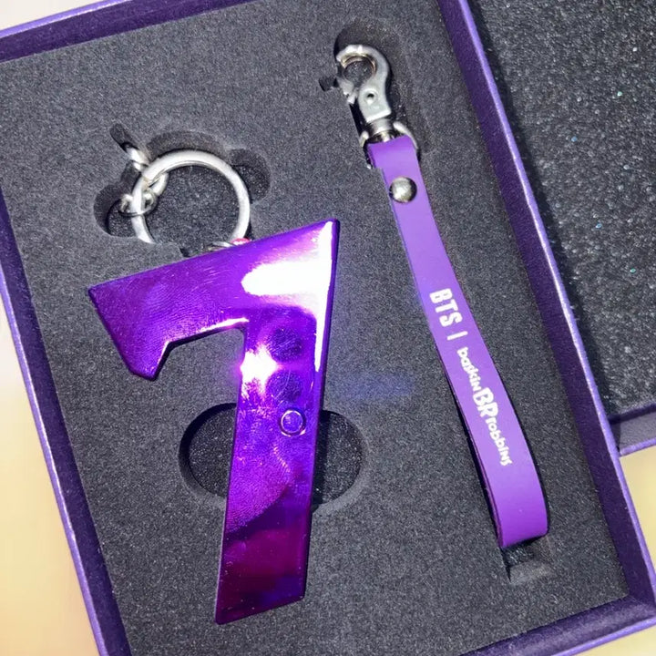 [BUNJANG] BTS Baskin Robbins Collaboration Keyring / BTS 배스킨라빈스 콜라보 키링