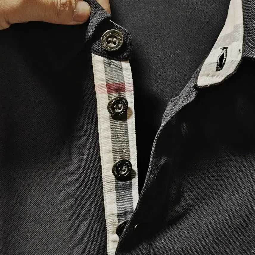 [SOLD OUT] XL 버버리 카라넥 티셔츠 블랙