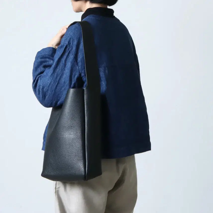 [BUNJANG] Aeta PG01 Shoulder Bag Black Small Size / 아에타 숄더백 pg01 S사이즈 블랙