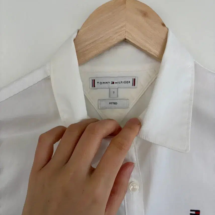 [BUNJANG] Tommy Hilfiger White Shirt / 타미힐피거 화이트 셔츠
