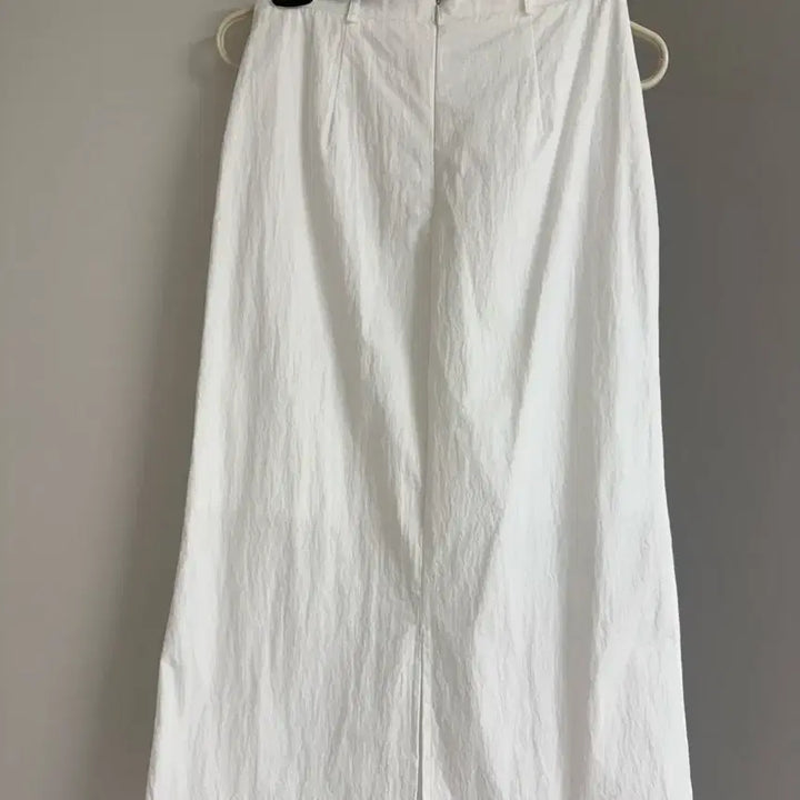 [BUNJANG] H-Line White Skirt - Size S / H라인 화이트 스커트 S
