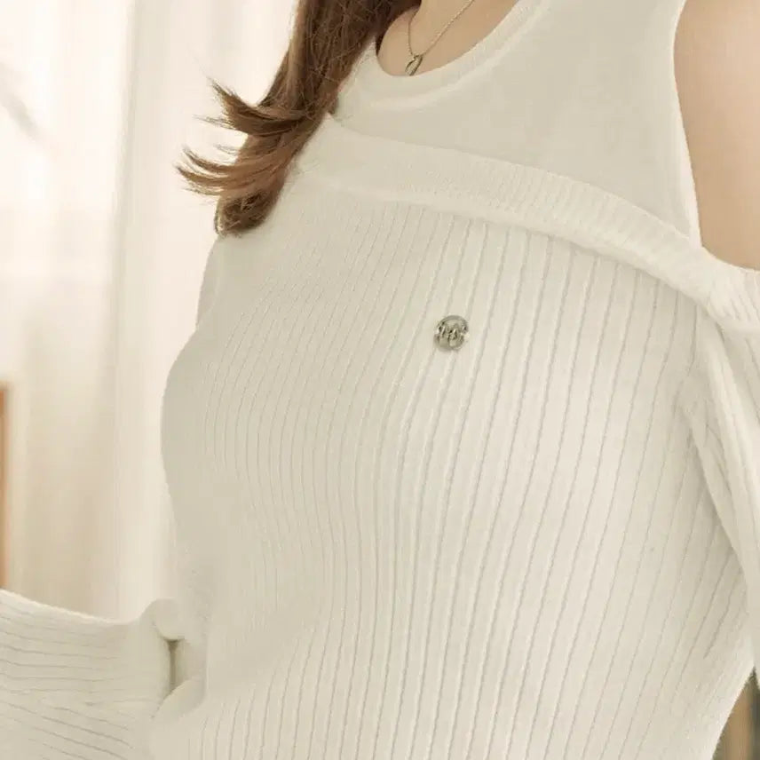 [BUNJANG] Mykene Surreal Cutting Knit Top / 미케네 써리얼 커팅 니트