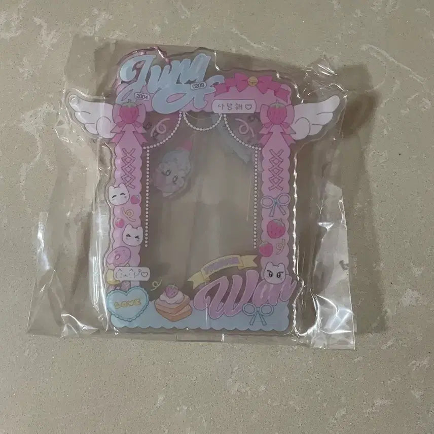 [BUNJANG] ENHYPEN Jungwon Acrylic Stand / 엔하이픈 JUNGWON 양정원 아크릴 스탠드 ChinaBar