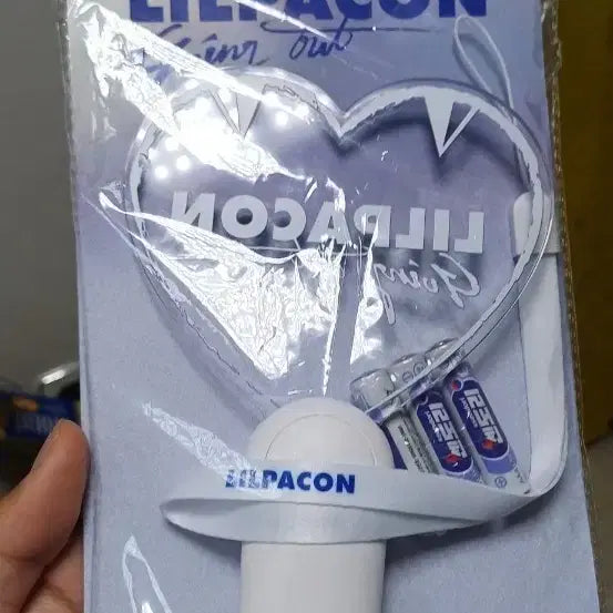 [BUNJANG] Lilpa Concert Light Stick / 미개봉 릴파콘 응원봉 판매합니다.