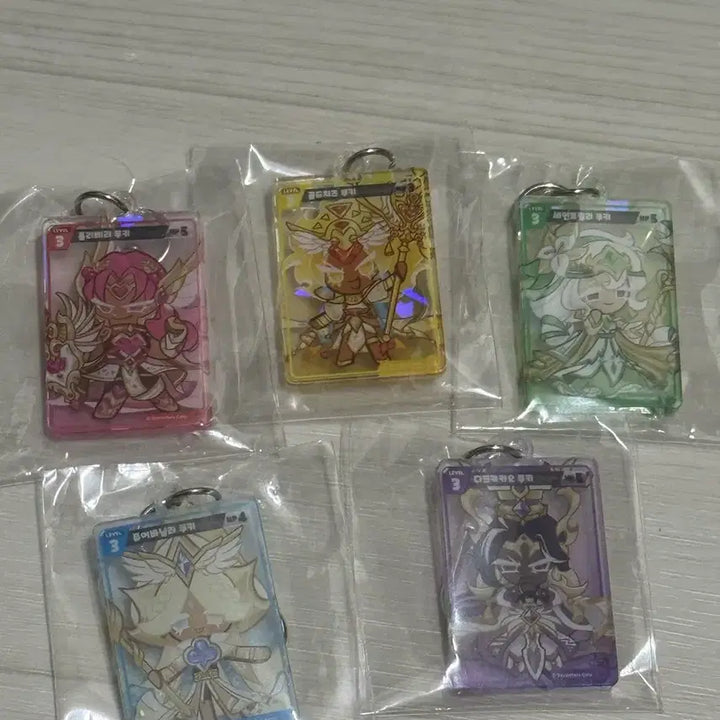 [BUNJANG] Cookie Run World Champion Acrylic Keyring Set / 쿠키런 월챔 특전 아크릴 키링 판매해용(홀리베리,골드치즈,다크카카오)