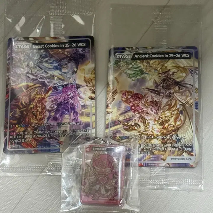 [BUNJANG] Cookie Run World Champion Acrylic Keyring Set / 쿠키런 월챔 특전 아크릴 키링 판매해용(홀리베리,골드치즈,다크카카오)