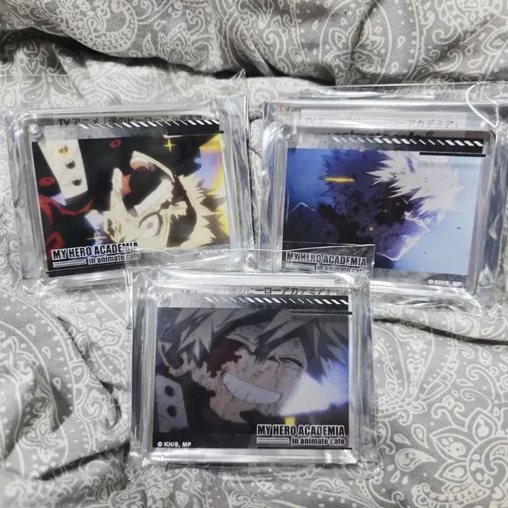[BUNJANG] Bakugo Hero Academia Cafe Acrylic Plate &amp; Korrotta Set / (3개세트) 바쿠고 히로아카 애니메이트 카페 플레이트 키홀더 코롯타 세트