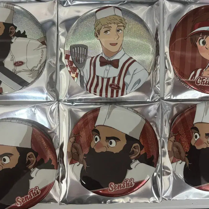 [BUNJANG] Dungeon Meshi [Senshi, Laios, Chilchuck] Bundle Set Acrylic Stand &amp; Can Badge / 던전밥 쿠지 캔뱃지, 아크릴스탠드 일괄 / 센시, 라이오스, 칠책