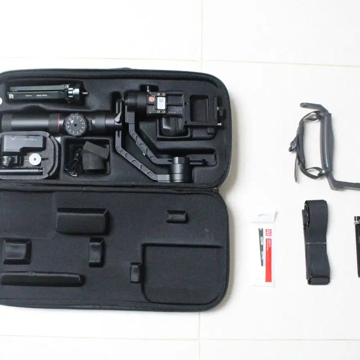 [BUNJANG] Zhiyun Crane 2 Gimbal with Additional Components / 지윤 짐벌 크레인2 + 추가 구성품
