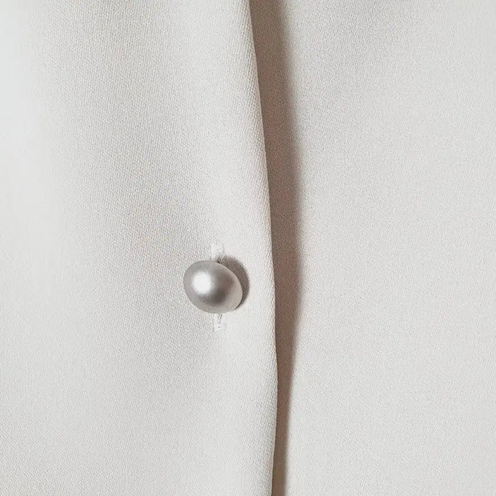 [BUNJANG] V-Neck Jacket Blouse / (새) 은장 브이넥 자켓 블라우스