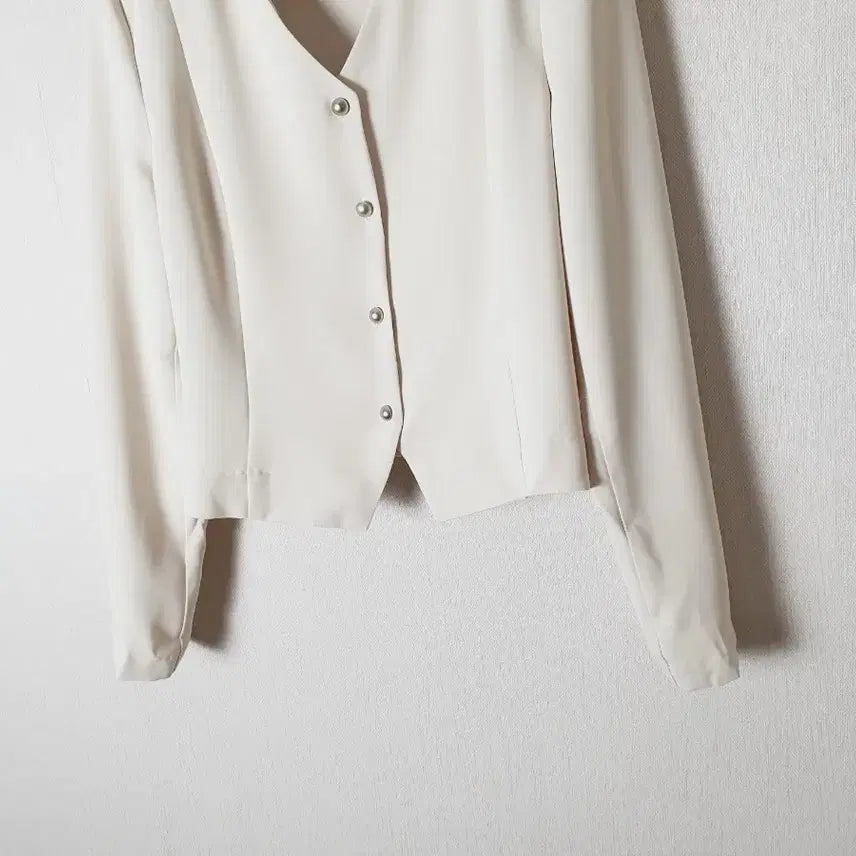 [BUNJANG] V-Neck Jacket Blouse / (새) 은장 브이넥 자켓 블라우스