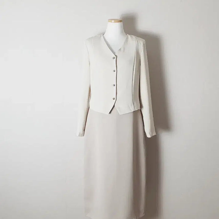 [BUNJANG] V-Neck Jacket Blouse / (새) 은장 브이넥 자켓 블라우스