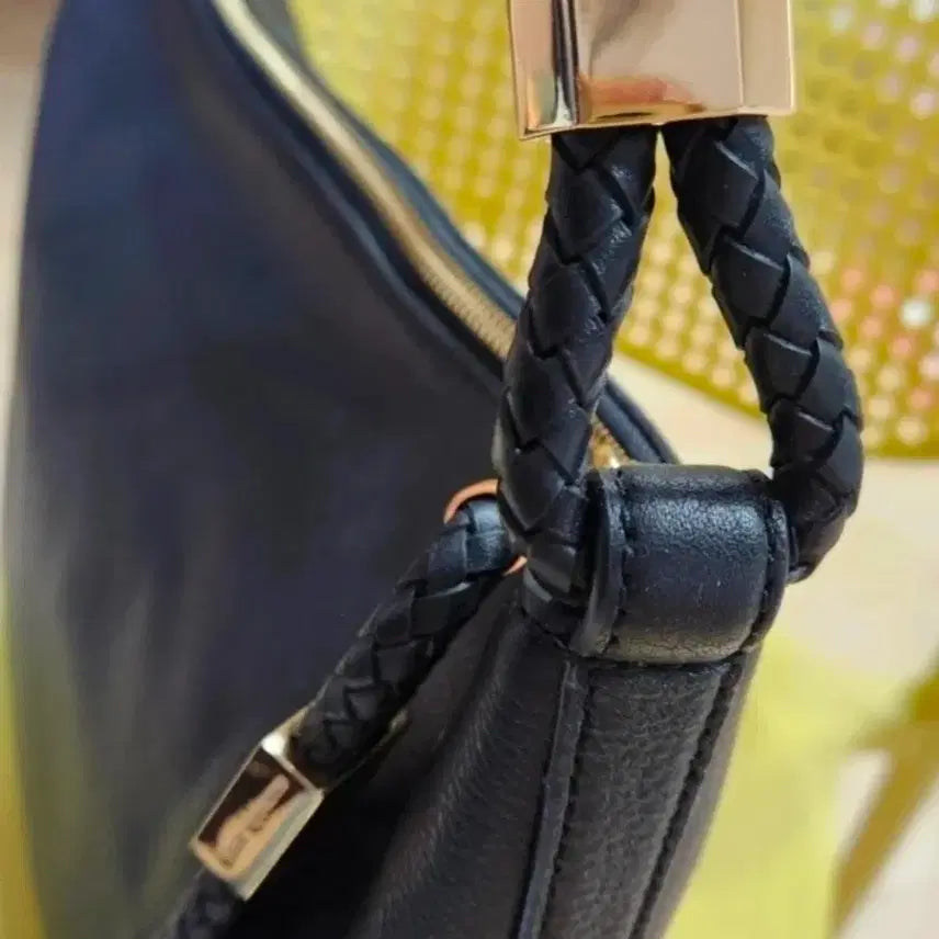 [BUNJANG] Michael Kors Black Leather Shoulder Bag / 마이클 코어스 블랙 가죽 숄더백(새상품)