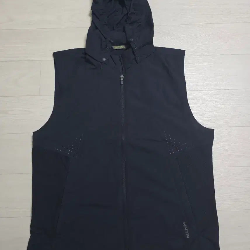 [BUNJANG] Mountia Functional Vest 105 Size / 마운티아 기능성 조끼 베스트 105사이즈