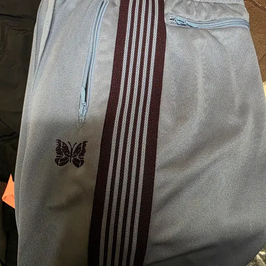 [BUNJANG] Needles Freaks Store Track Pants Straight Fit Size S / 니들스 프릭스스토어 트랙팬츠 스트레이트핏 s사이즈