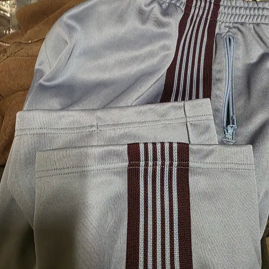 [BUNJANG] Needles Freaks Store Track Pants Straight Fit Size S / 니들스 프릭스스토어 트랙팬츠 스트레이트핏 s사이즈