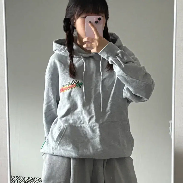 [BUNJANG] Yeseyesee Hooded T-shirt (M) / 예쓰아이씨 후드티 M