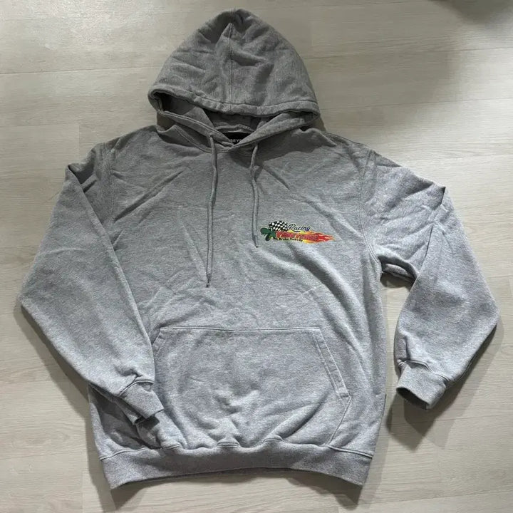 [BUNJANG] Yeseyesee Hooded T-shirt (M) / 예쓰아이씨 후드티 M