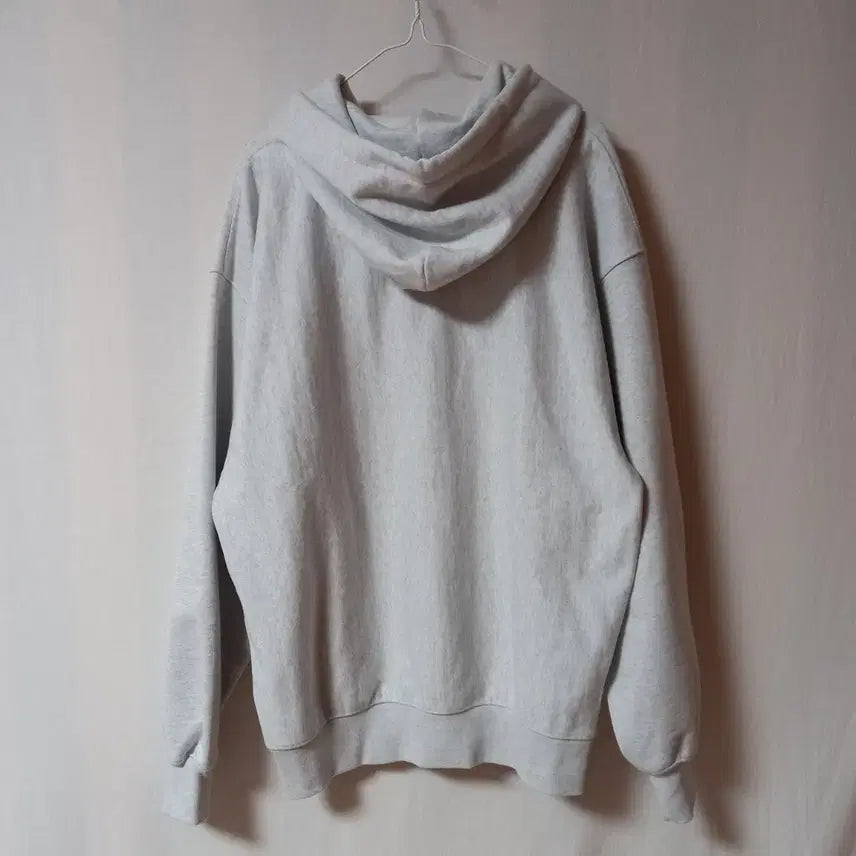 [BUNJANG] OUTSTANDING Gray Hoodie / OUTSTANDING 후드티 그레이 918
