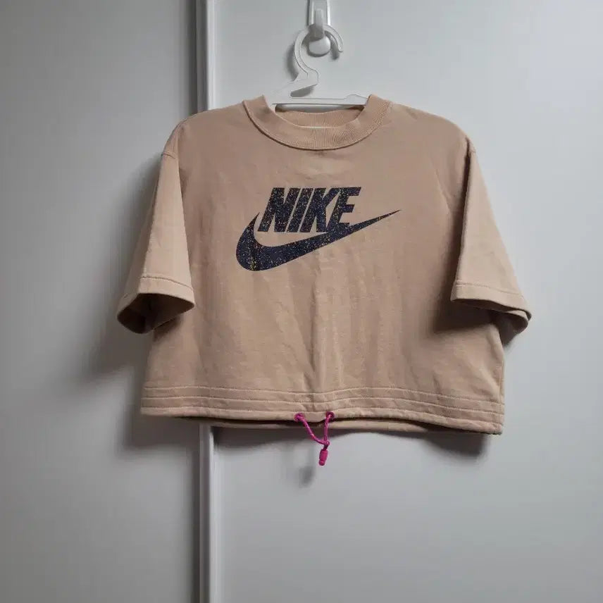 [BUNJANG] Nike Crop Short Sleeve T-shirt / 나이키 크롭 반팔 티셔츠 핑크