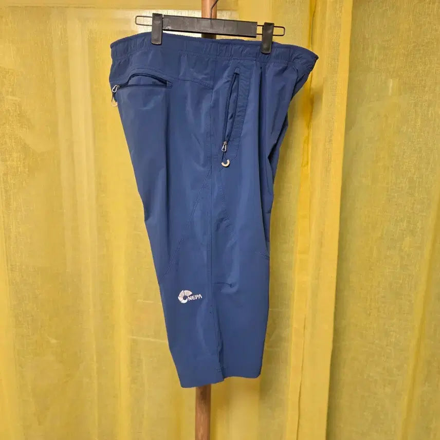 [BUNJANG] Nepa Functional 7-part Shorts / 네파 기능성7부반바지36