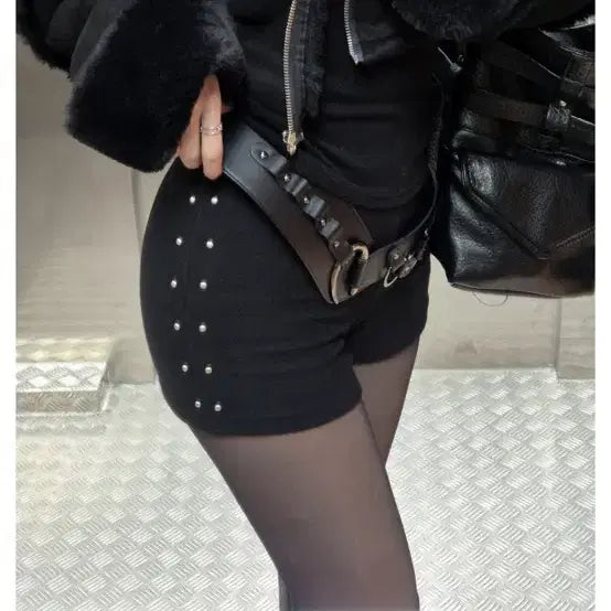 [BUNJANG] XERIF Studded Knit Black Shorts / XERIF 스터드 니트 블랙 숏팬츠
