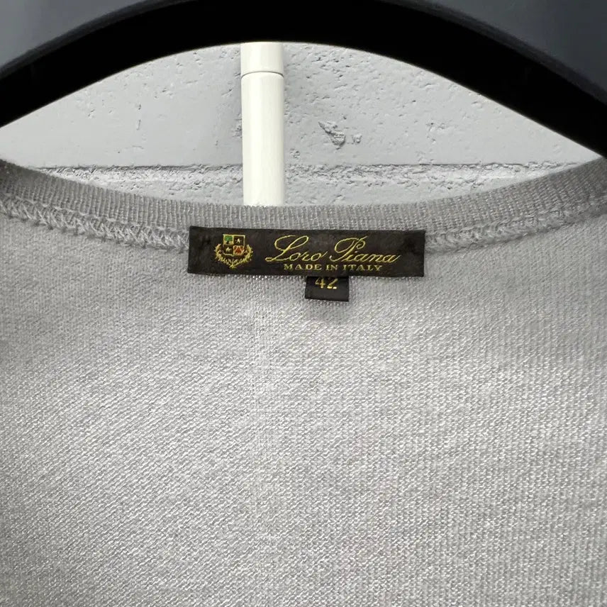 [BUNJANG] Loro Piana Cashmere U-Neck Long Sleeve Knit (Size 42) / [ 정품 ] 로로피아나 캐시미어 유넥 긴팔 니트 42size