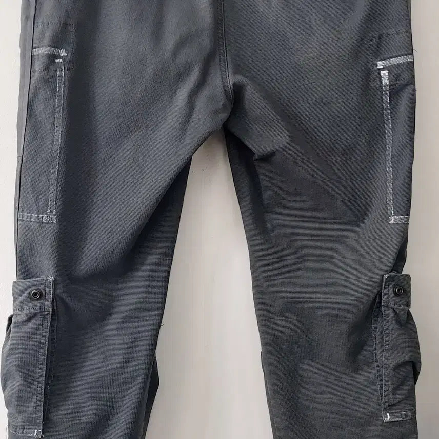 [BUNJANG] Incotex 34 Taped Fit Utility Cargo Pants Charcoal Grey / 인코텍스 34 테입드핏 유틸리티 카고팬츠. CG. A