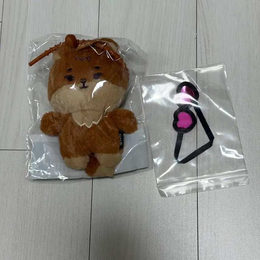 [BUNJANG] Day6 Young K (K) Tanningcare Denimals Doll / 데이식스 쁘띠멀즈 태닝케 영케이 인형 데니멀즈