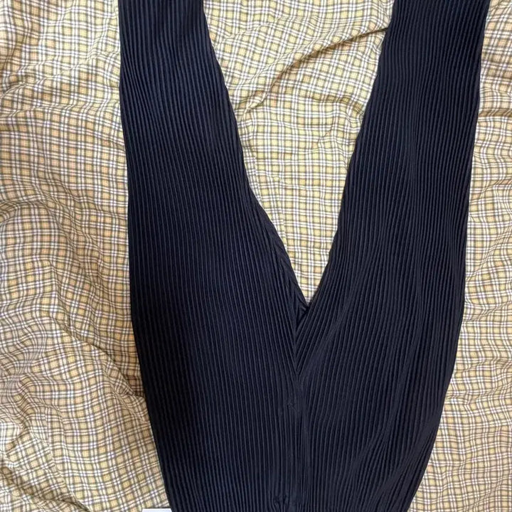 [BUNJANG] Homme Plissé ISSEY MIYAKE JF044 Monthly Color Pants Black / 옴므플리세26년04월 먼슬리 컬러JF044팬츠(새상품)팝니다.