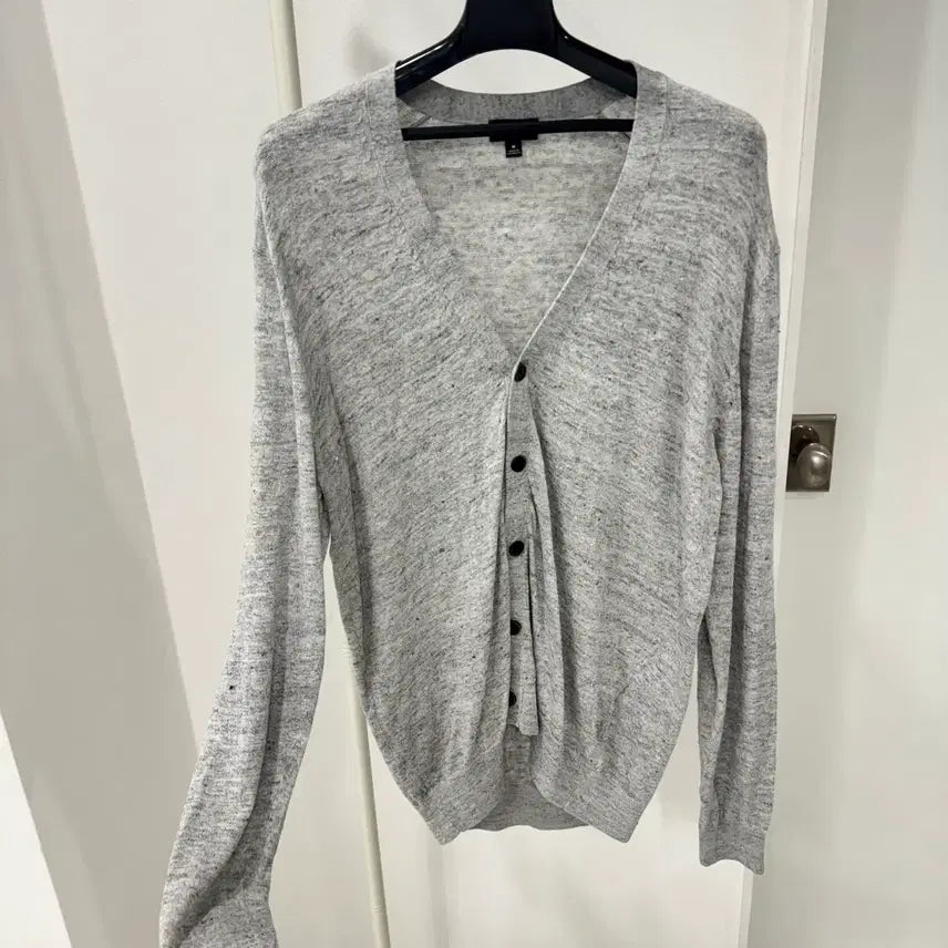 [BUNJANG] Uniqlo Linen V-Neck Cardigan / 유니클로 린넨 브이넥 가디건