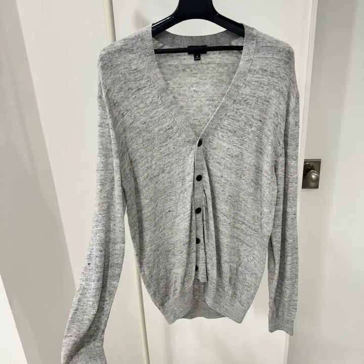 [BUNJANG] Uniqlo Linen V-Neck Cardigan / 유니클로 린넨 브이넥 가디건