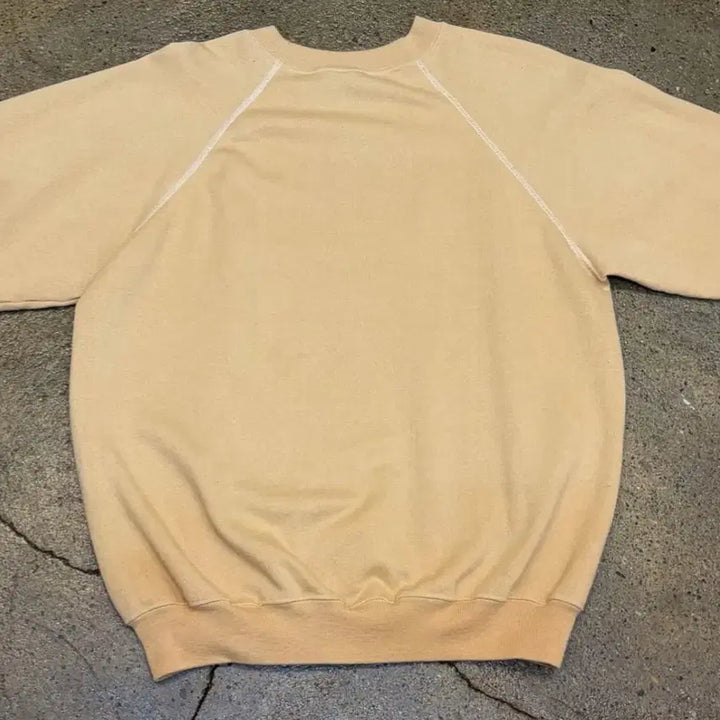 [BUNJANG] Hanes Dog Print Vintage Sweatshirt / 90s Made in USA 미국 빈티지 헤인즈 도그 맨투맨 XL